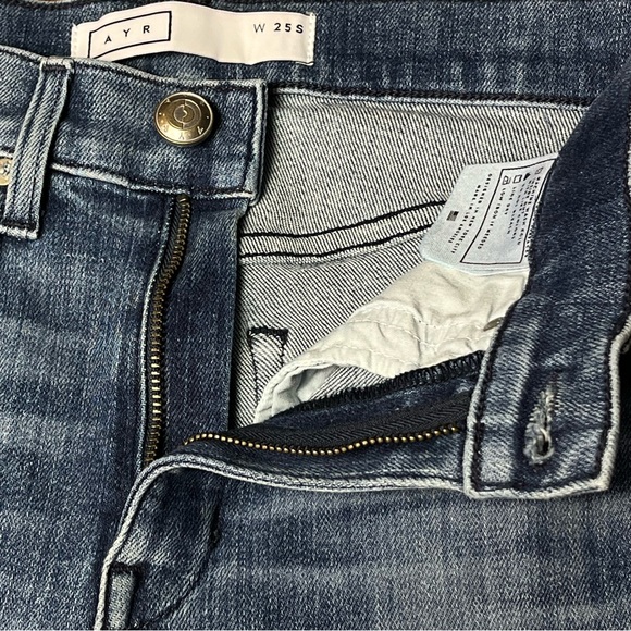 AYR The Bomb Pop Strait Leg High Rise Jeans Raw Hem Blue Size 25 Flattering Edgy - Picture 16 of 16